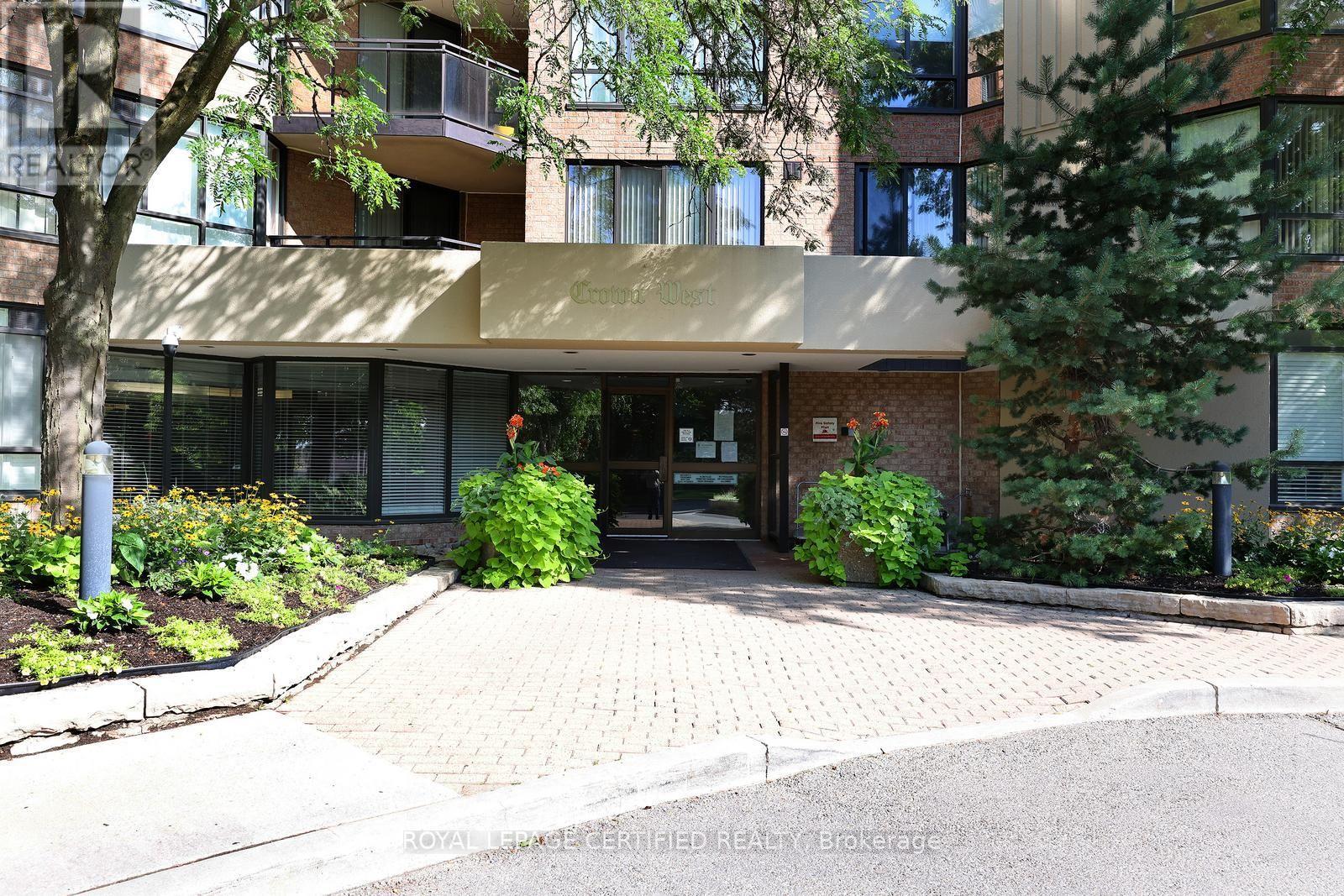 312 - 20 Cherrytree Drive, Brampton, Ontario  L6Y 3V1 - Photo 3 - W13714940