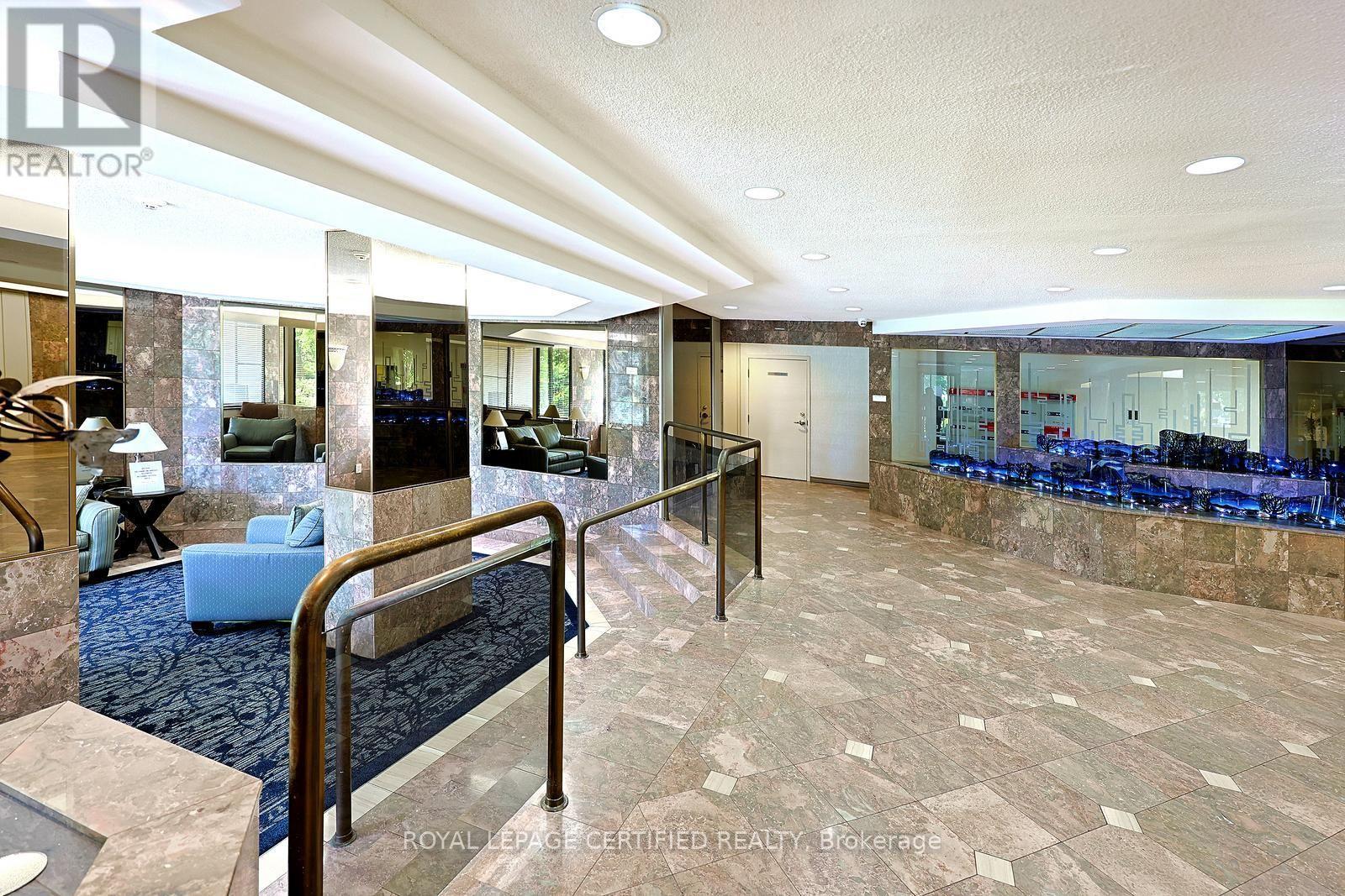 312 - 20 Cherrytree Drive, Brampton, Ontario  L6Y 3V1 - Photo 4 - W13714940