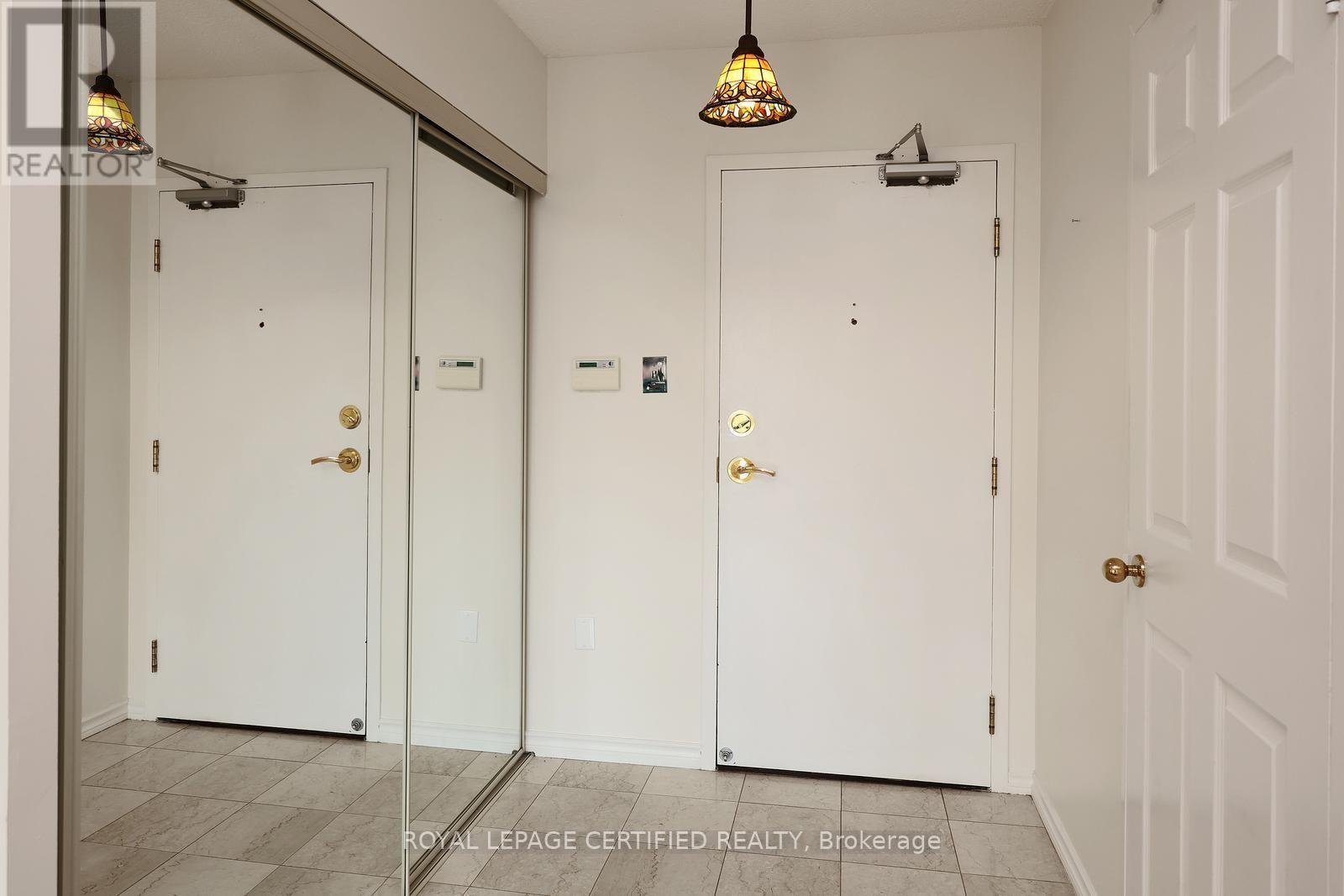 312 - 20 Cherrytree Drive, Brampton, Ontario  L6Y 3V1 - Photo 6 - W13714940