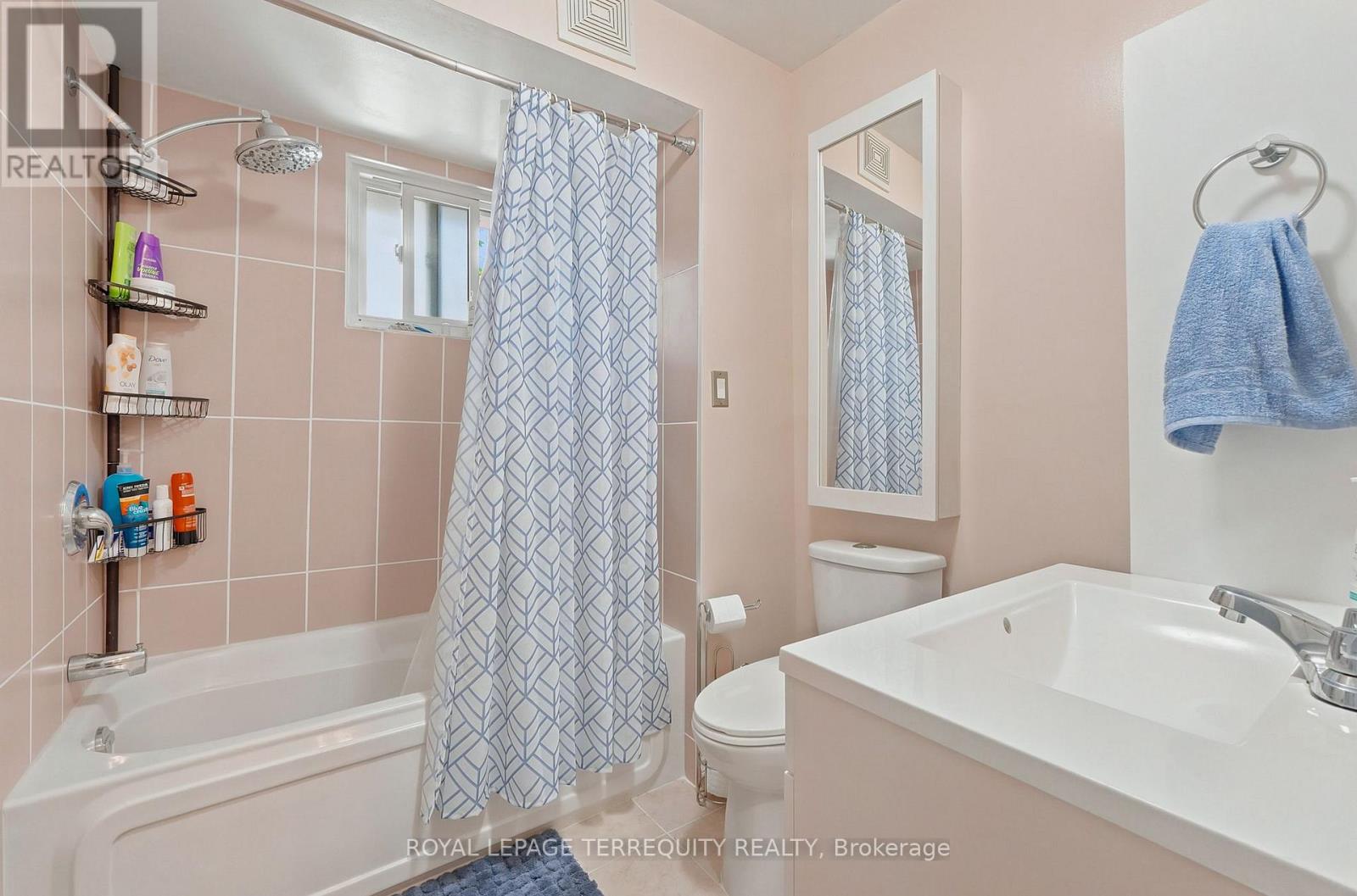 67 Enmount Drive, Brampton, Ontario  L6T 4C9 - Photo 23 - W13715028
