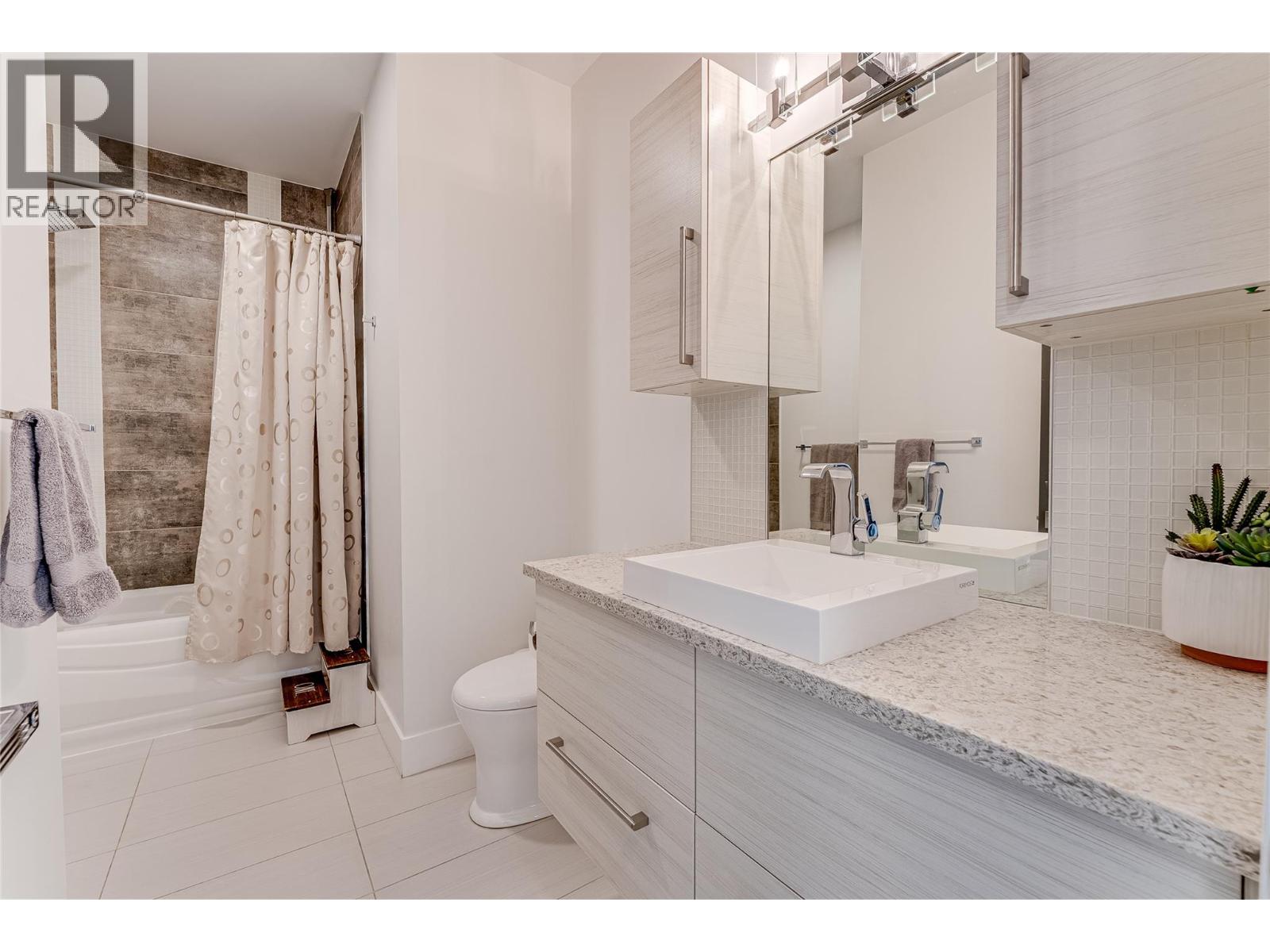 7180 Apex Drive, Vernon, British Columbia  V1B 4E4 - Photo 37 - 10397809