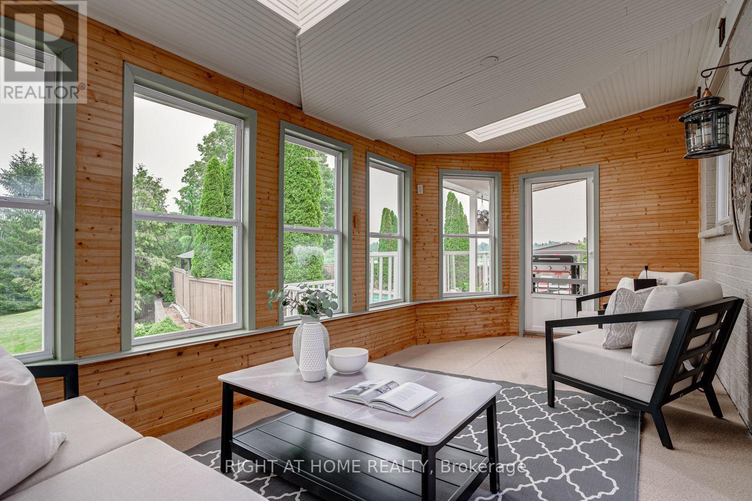 63 Robinglade Avenue, Kawartha Lakes, Ontario  L0C 1G0 - Photo 17 - X13714866