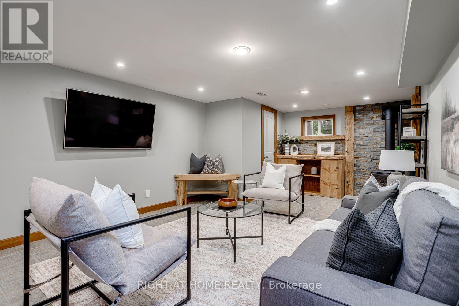 63 Robinglade Avenue, Kawartha Lakes, Ontario  L0C 1G0 - Photo 27 - X13714866