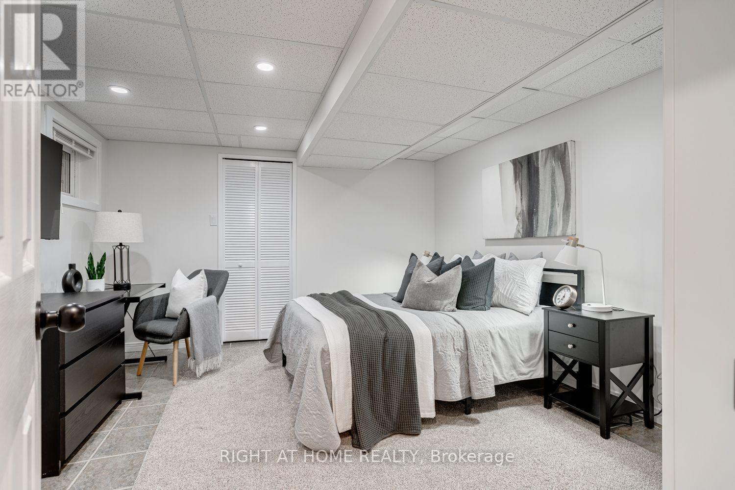 63 Robinglade Avenue, Kawartha Lakes, Ontario  L0C 1G0 - Photo 30 - X13714866