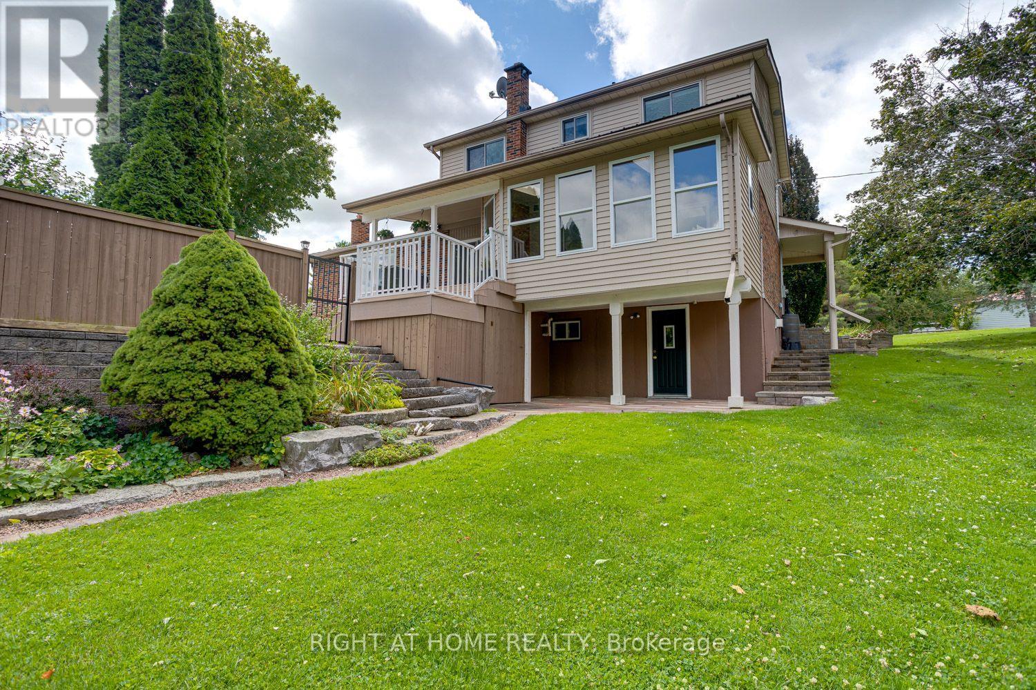 63 Robinglade Avenue, Kawartha Lakes, Ontario  L0C 1G0 - Photo 35 - X13714866