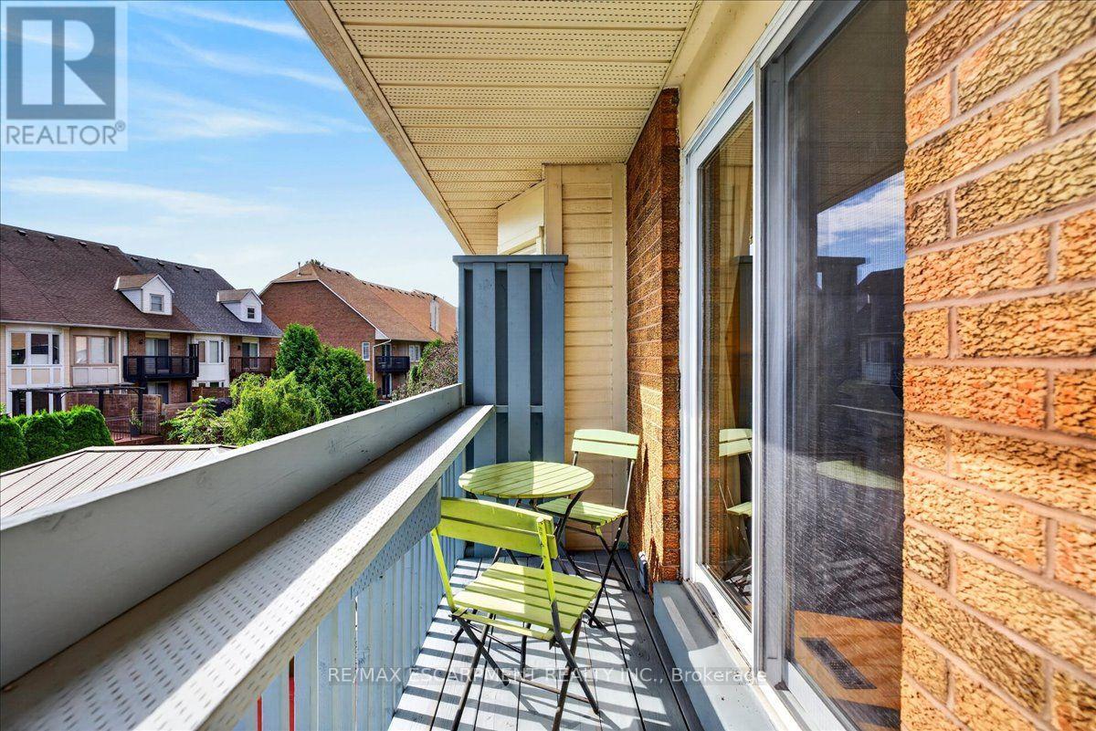 52 Sunvale Place, Hamilton, Ontario  L8E 4Z7 - Photo 25 - X13714880