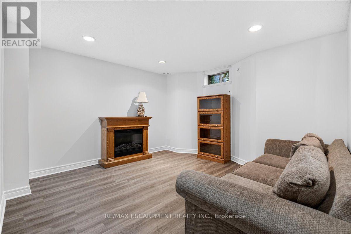 52 Sunvale Place, Hamilton, Ontario  L8E 4Z7 - Photo 29 - X13714880