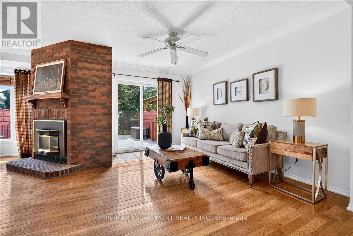 52 Sunvale Place, Hamilton, Ontario  L8E 4Z7 - Photo 5 - X13714880