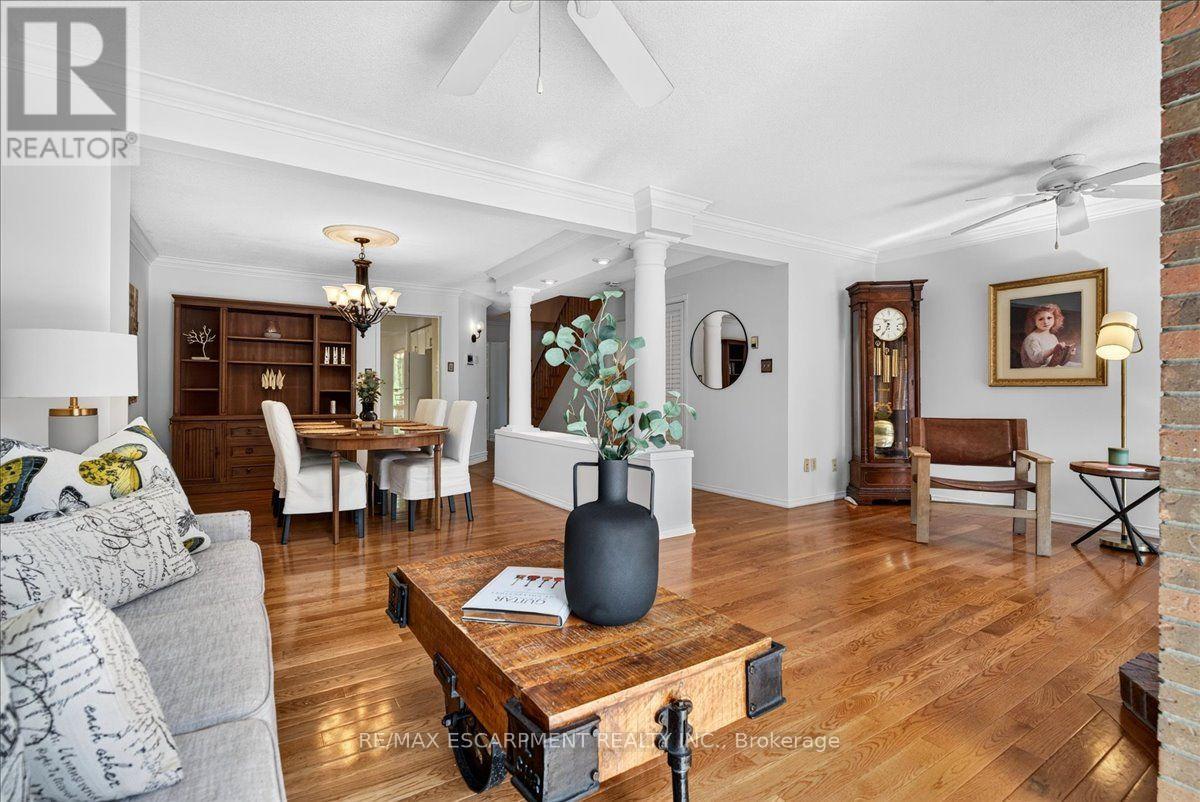52 Sunvale Place, Hamilton, Ontario  L8E 4Z7 - Photo 7 - X13714880