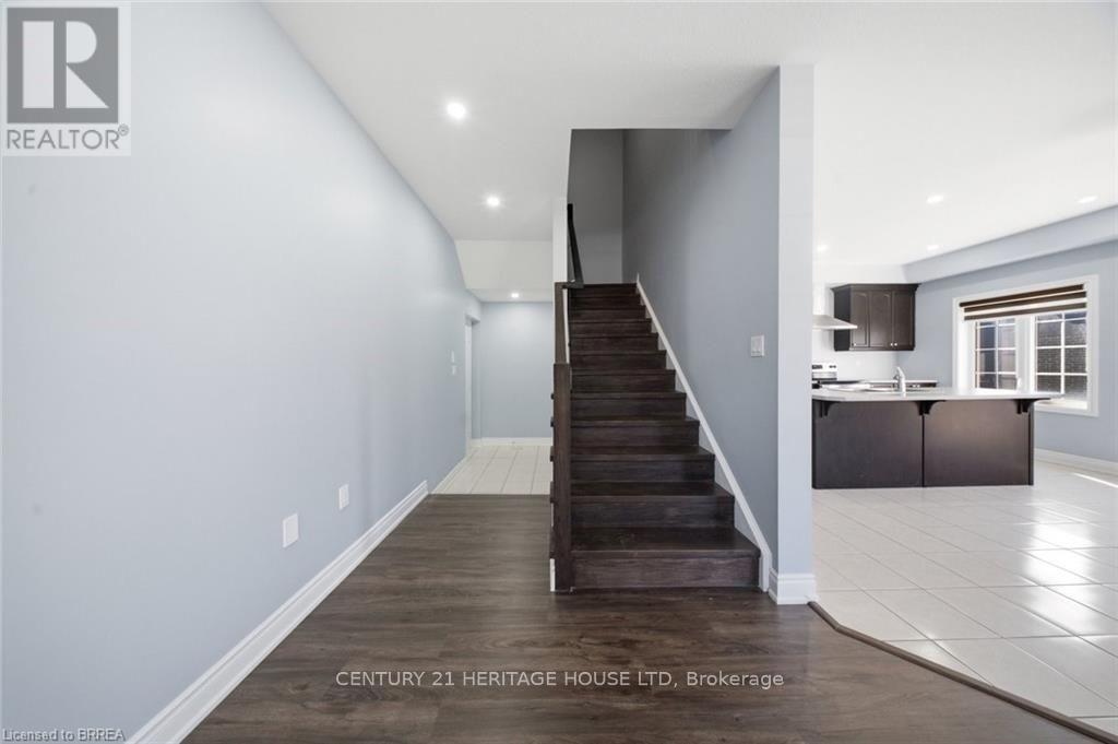 18 Macklin Street, Brantford, Ontario  N3V 0B2 - Photo 14 - X13714986
