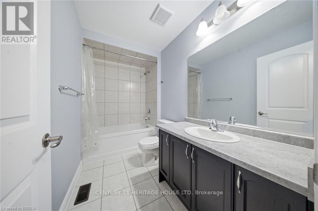 18 Macklin Street, Brantford, Ontario  N3V 0B2 - Photo 23 - X13714986