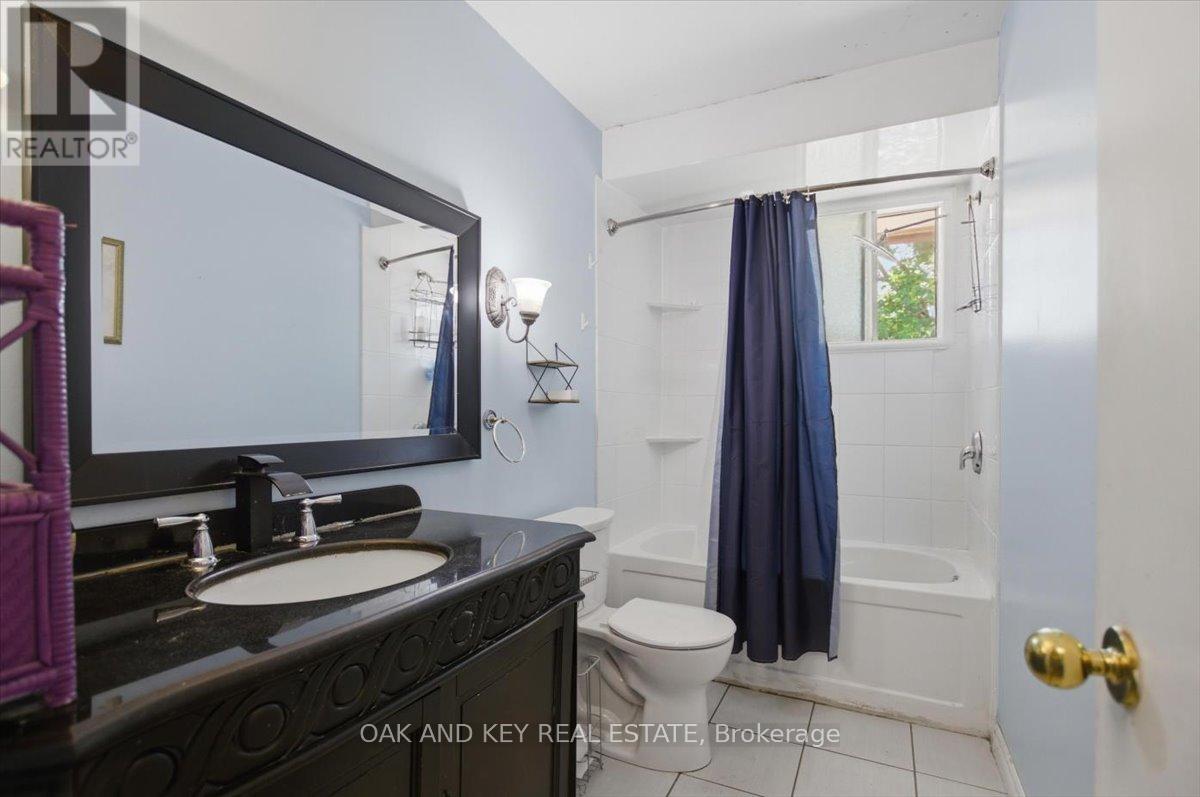 24 Harrow Court, London South, Ontario  N6C 5A6 - Photo 18 - X13595682