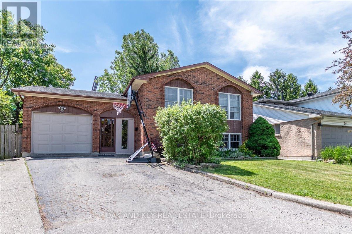 24 Harrow Court, London South, Ontario  N6C 5A6 - Photo 4 - X13595682