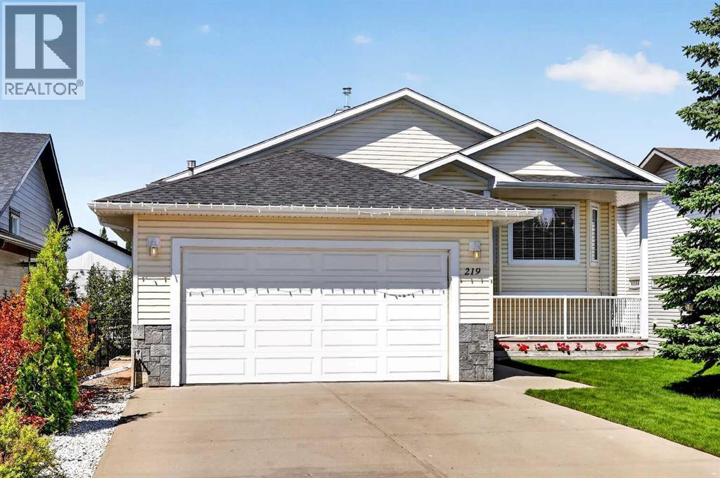 219 Hillcrest Boulevard, Strathmore, Alberta  T1P 1Z6 - Photo 1 - A2319926