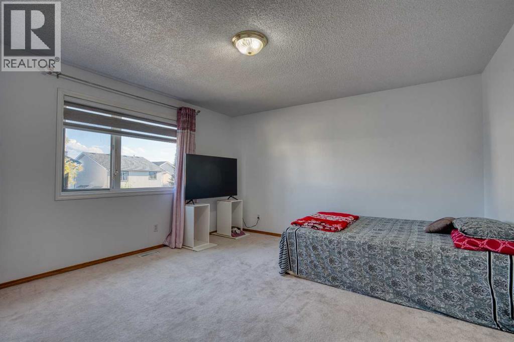 28 Coral Springs Close NE, Calgary, Alberta T3J 3S4 - Photo 18 - A2334951