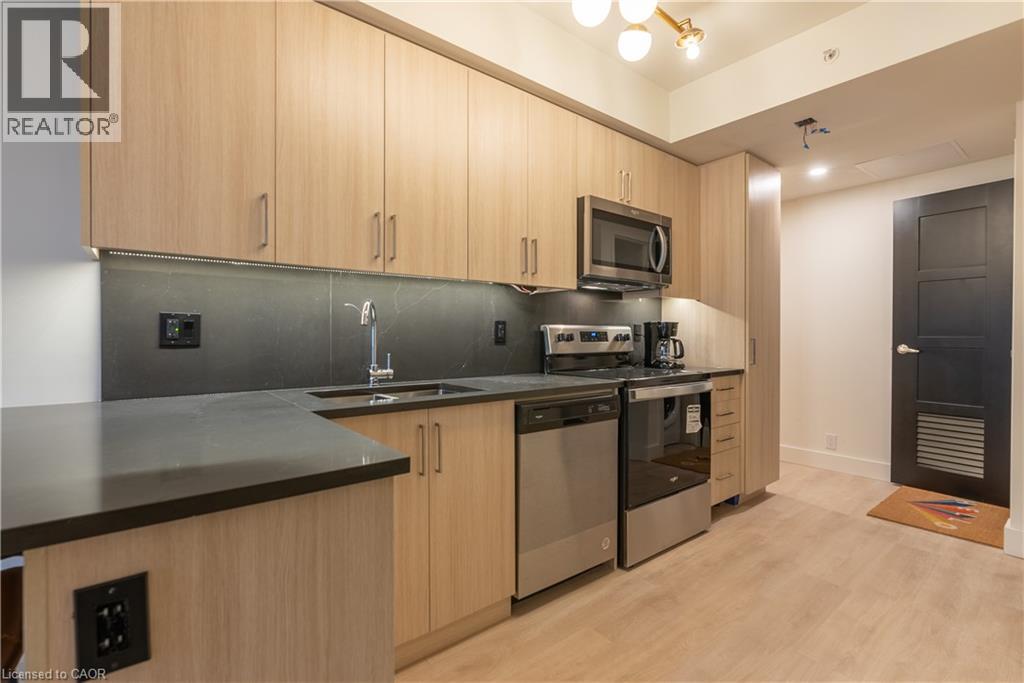 145 Columbia Street W Unit# 1505, Waterloo, Ontario  N2L 0K7 - Photo 6 - 40858588