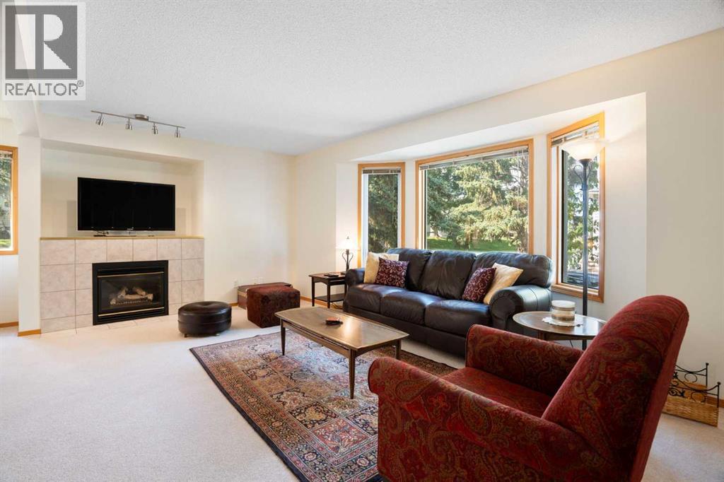 646 Killarney Glen Court Sw, Calgary, Alberta T3E 7H4 - Photo 6 - A2339857
