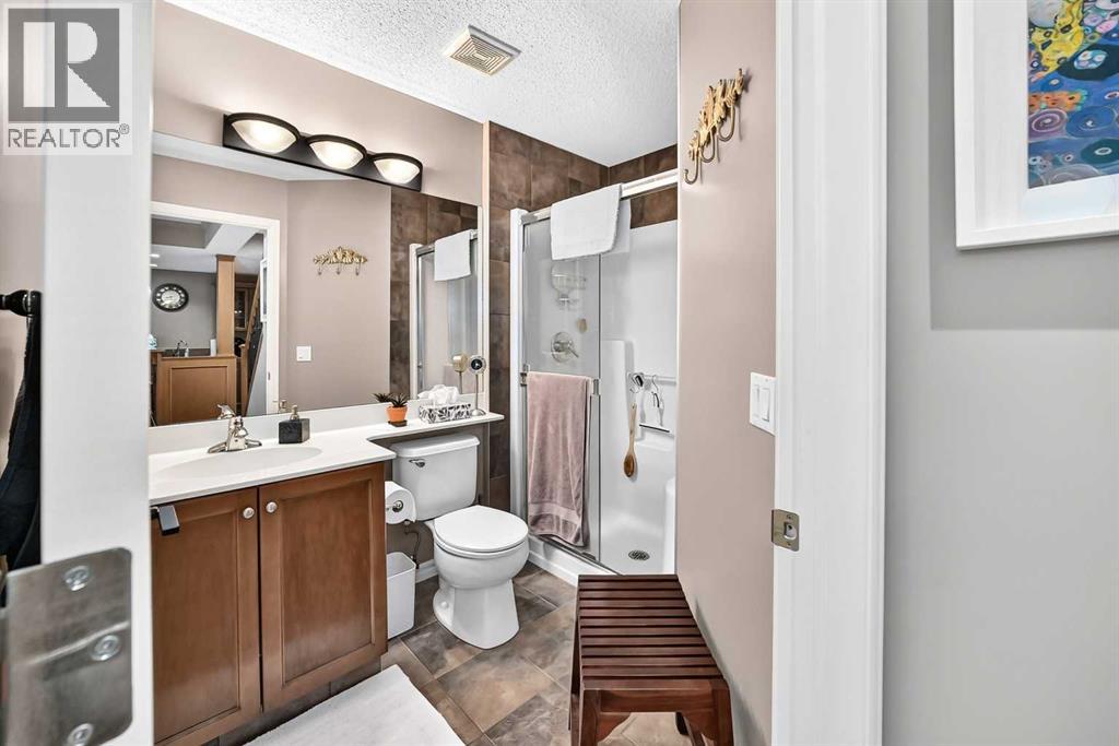 1 Glenvista Place, Cochrane, Alberta  T4C 2K2 - Photo 29 - A2340086