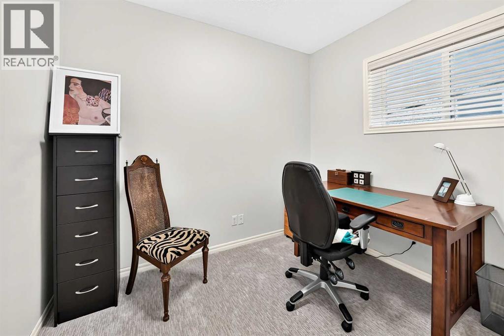 1 Glenvista Place, Cochrane, Alberta  T4C 2K2 - Photo 31 - A2340086
