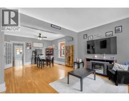15 SALISBURY Avenue, Brantford, Ontario