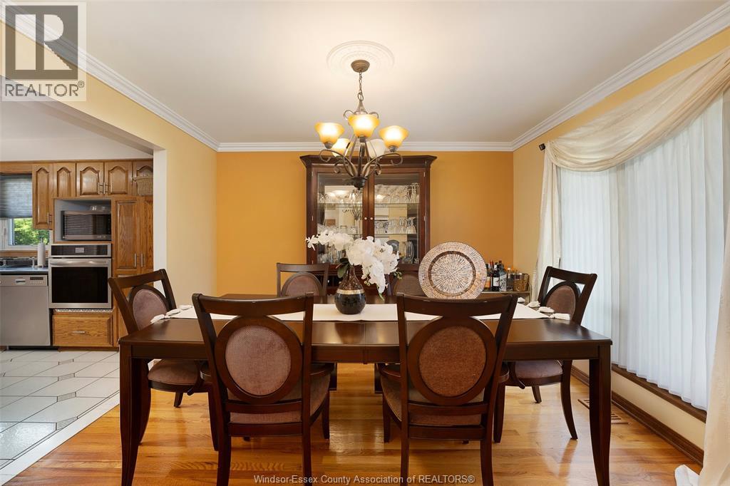 12339 Funaro Crescent, Tecumseh, Ontario  N9K 1B2 - Photo 9 - 26020894