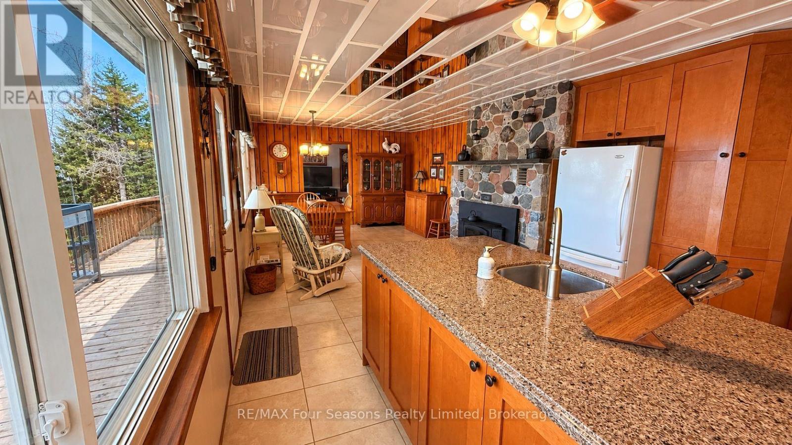 52 Shore Drive, South Bruce Peninsula, Ontario  N0H 1A0 - Photo 16 - X13220068