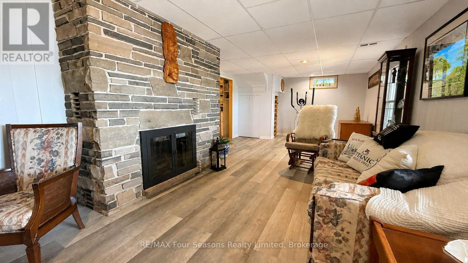 52 Shore Drive, South Bruce Peninsula, Ontario  N0H 1A0 - Photo 30 - X13220068