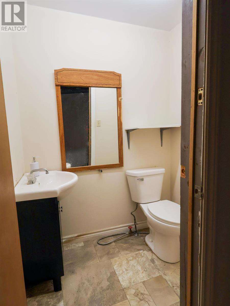 109 Victoria Street E, Amherst, Nova Scotia  B4H 1X9 - Photo 7 - 202621585