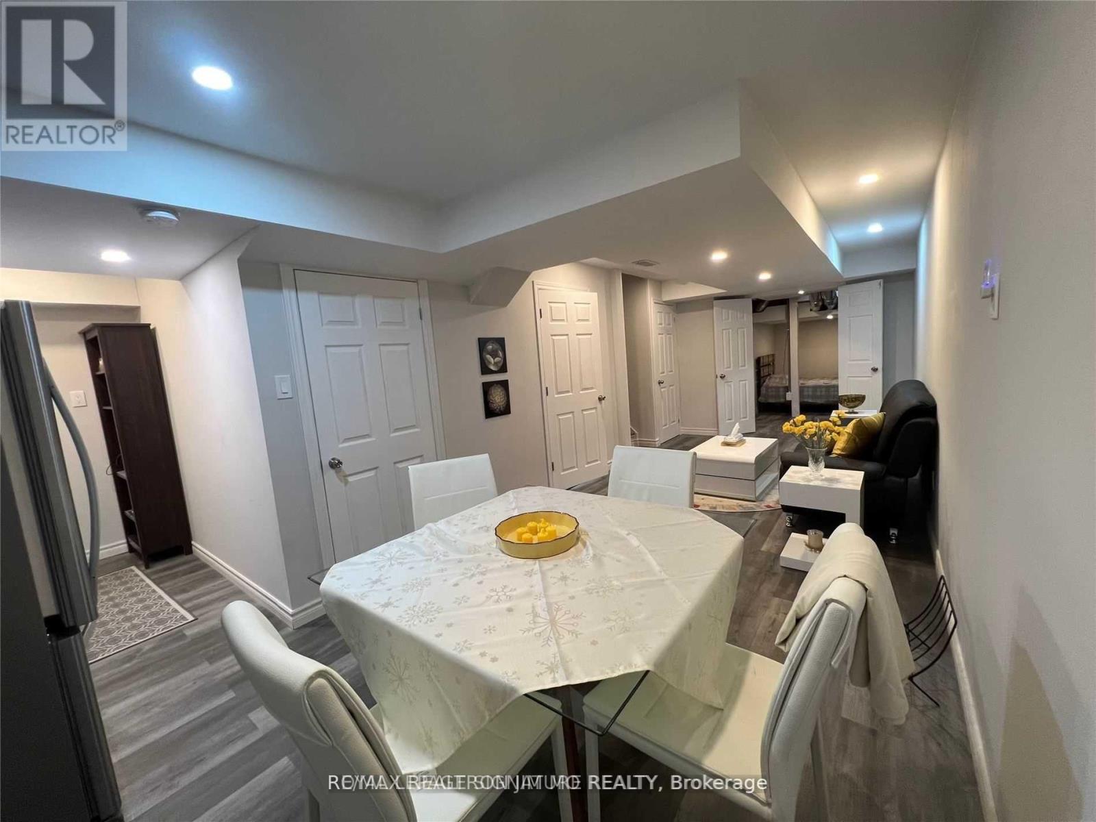 BASEMENT - 59 DUNDONALD TRAIL, Newmarket, Ontario