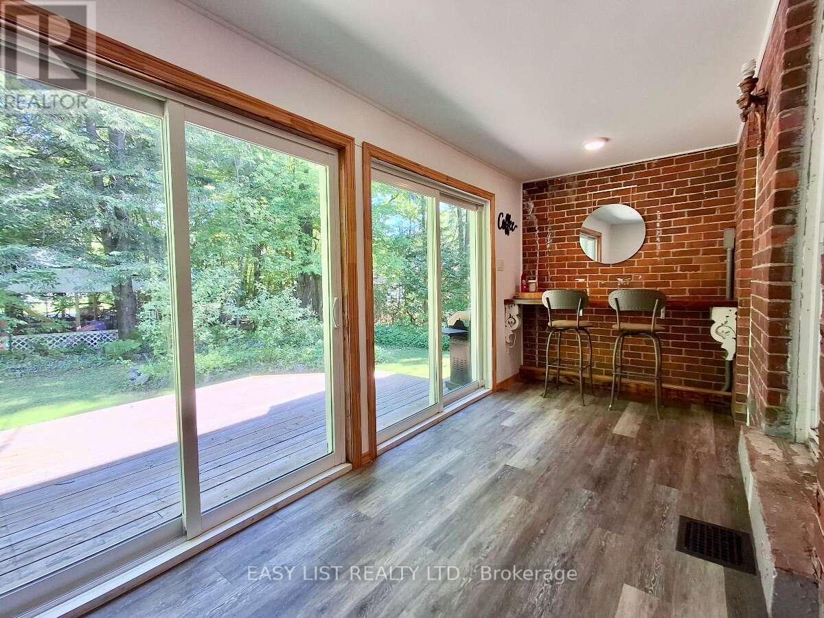 9 River Street, Severn, Ontario  L0K 1E0 - Photo 17 - S13440808
