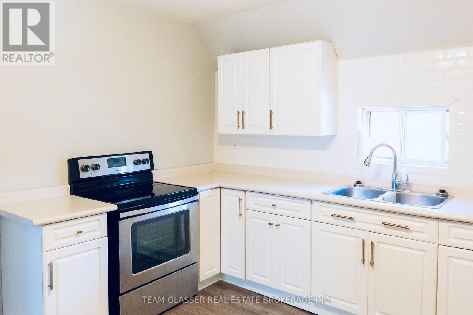 69 Kains Street, St. Thomas, Ontario  N5P 1N5 - Photo 15 - X13715044