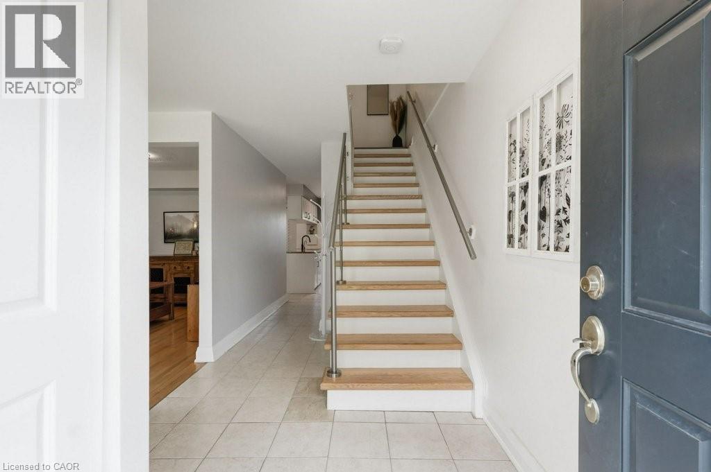 1402 Ghent Avenue, Burlington, Ontario  L7S 1W8 - Photo 4 - 40829425
