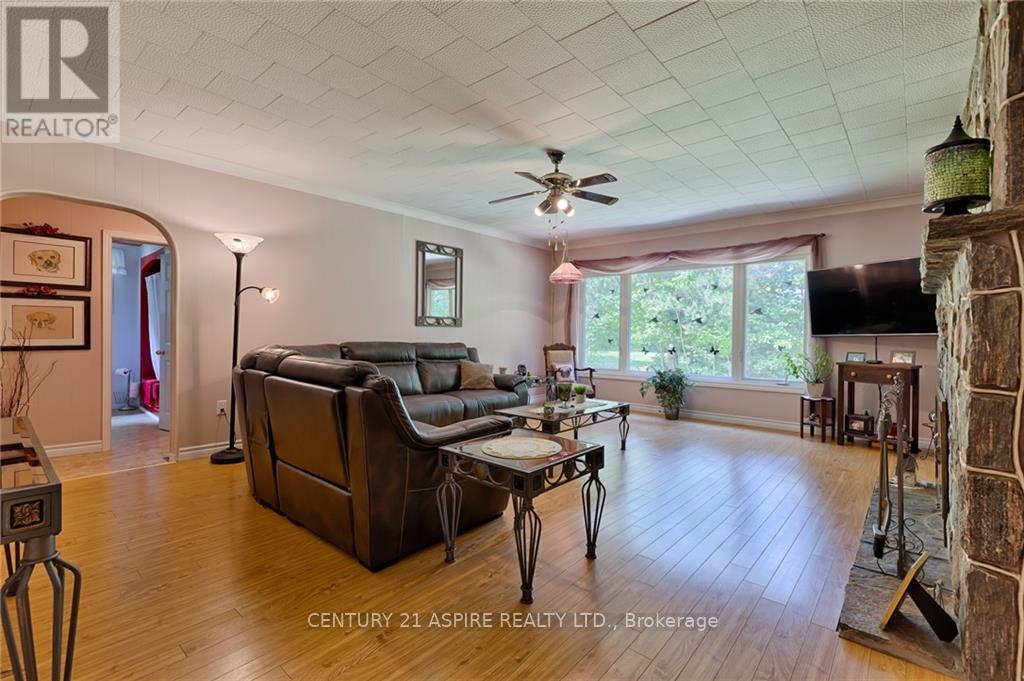 86 Sack Road, Petawawa, Ontario  K8H 2W8 - Photo 13 - X13715056
