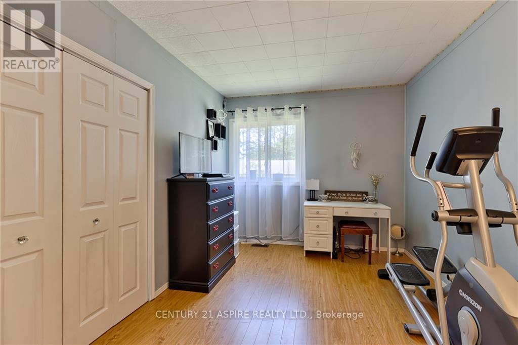 86 Sack Road, Petawawa, Ontario  K8H 2W8 - Photo 18 - X13715056