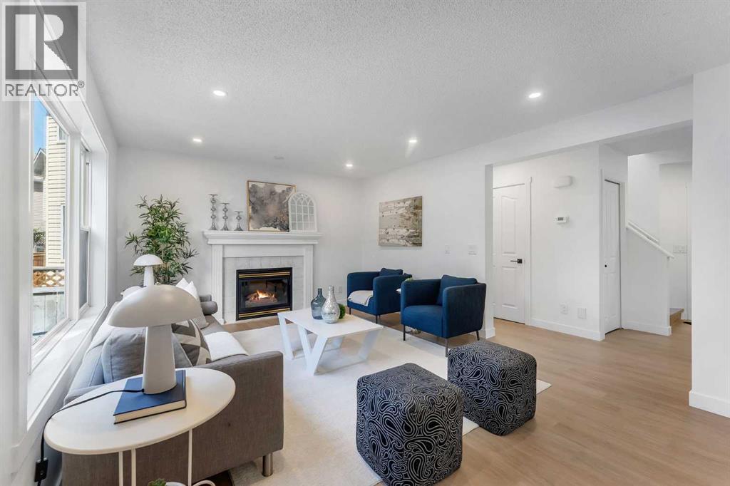 29 Douglas Glen Crescent Se, Calgary, Alberta  T2Z 3M6 - Photo 8 - A2335478