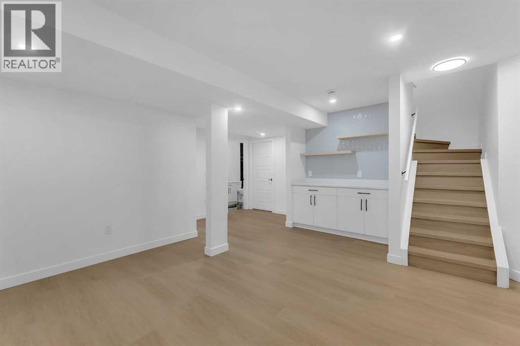29 Douglas Glen Crescent Se, Calgary, Alberta  T2Z 3M6 - Photo 26 - A2335478