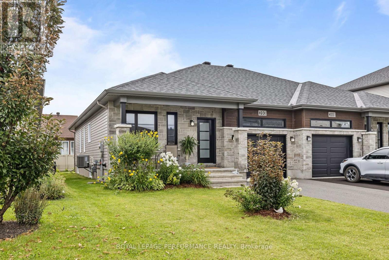 390 Twilight Avenue, Russell, Ontario  K4R 0E6 - Photo 2 - X13715048