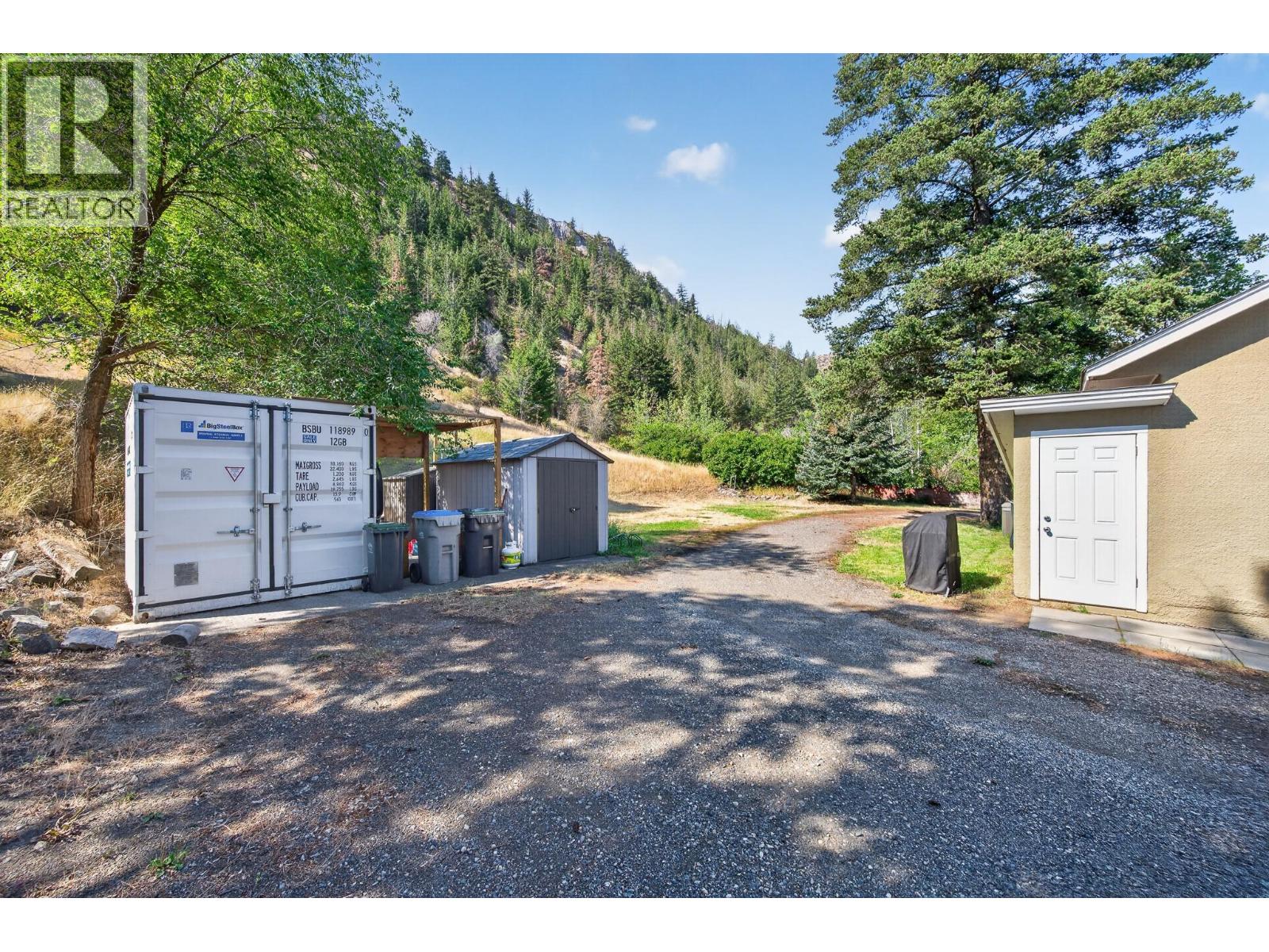 5855 Dallas Drive, Kamloops, British Columbia  V2C 4X3 - Photo 24 - 10398810