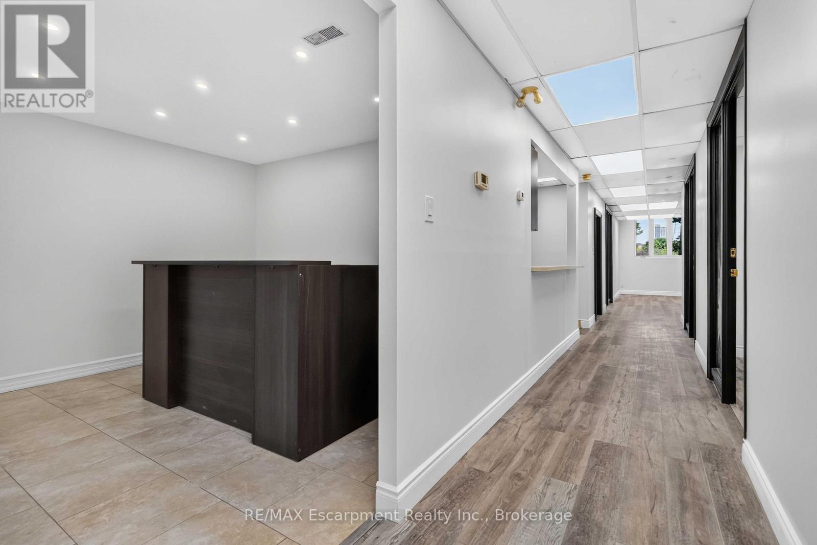 102 - 53 Village Centre Place, Mississauga, Ontario  L4Z 1V9 - Photo 5 - W13715046
