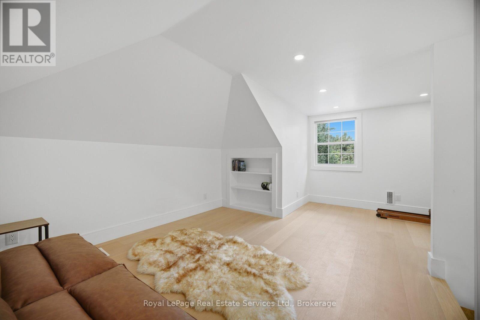 947 Glenwood Avenue, Burlington, Ontario  L7T 2K1 - Photo 24 - W13715098