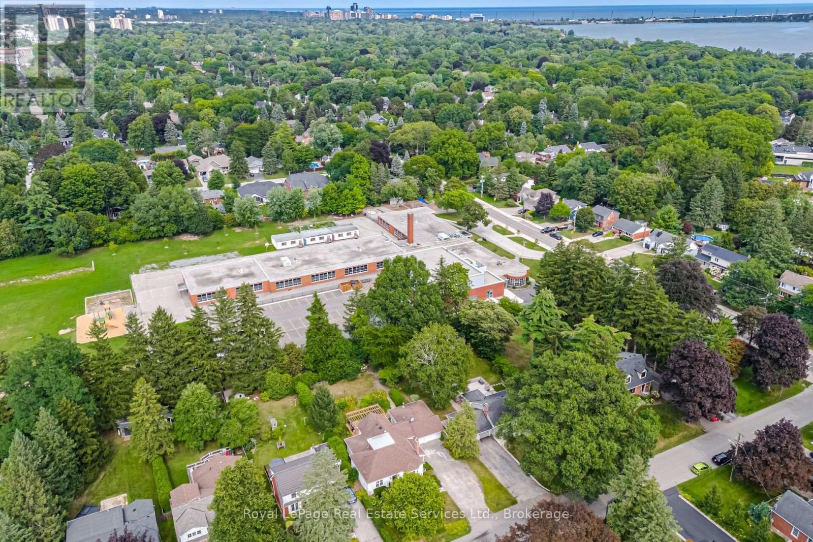 947 Glenwood Avenue, Burlington, Ontario  L7T 2K1 - Photo 44 - W13715098
