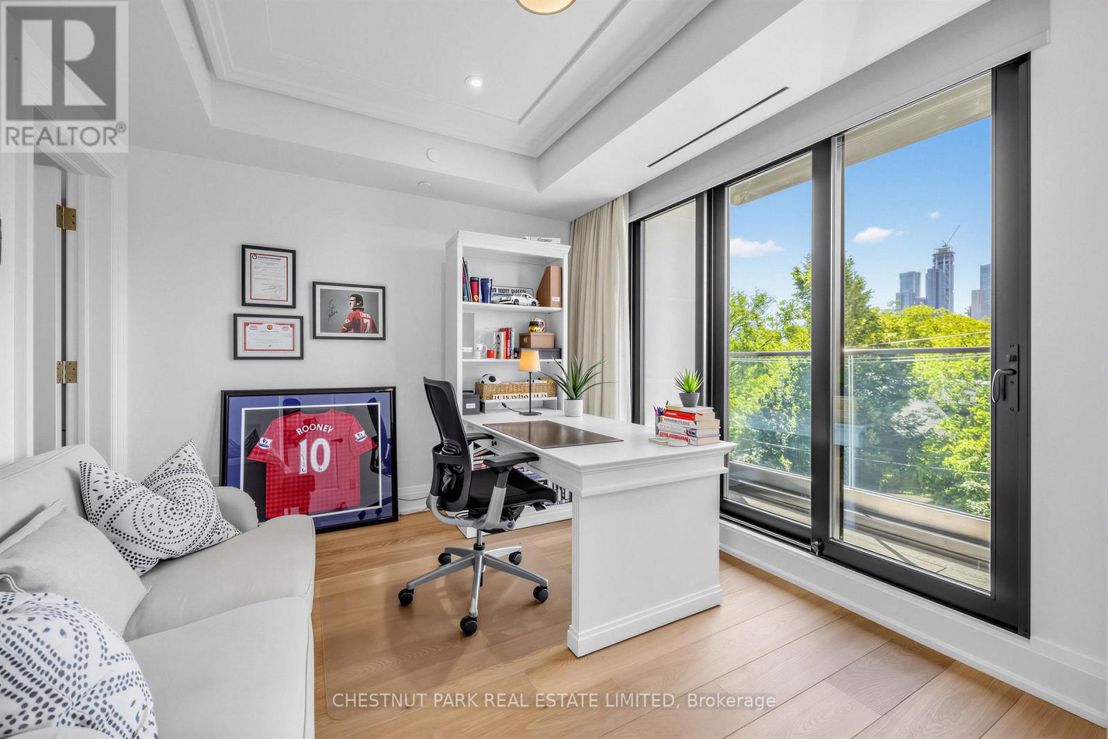 29 Oaklands Avenue, Toronto, Ontario  M4V 0A9 - Photo 25 - C13715072