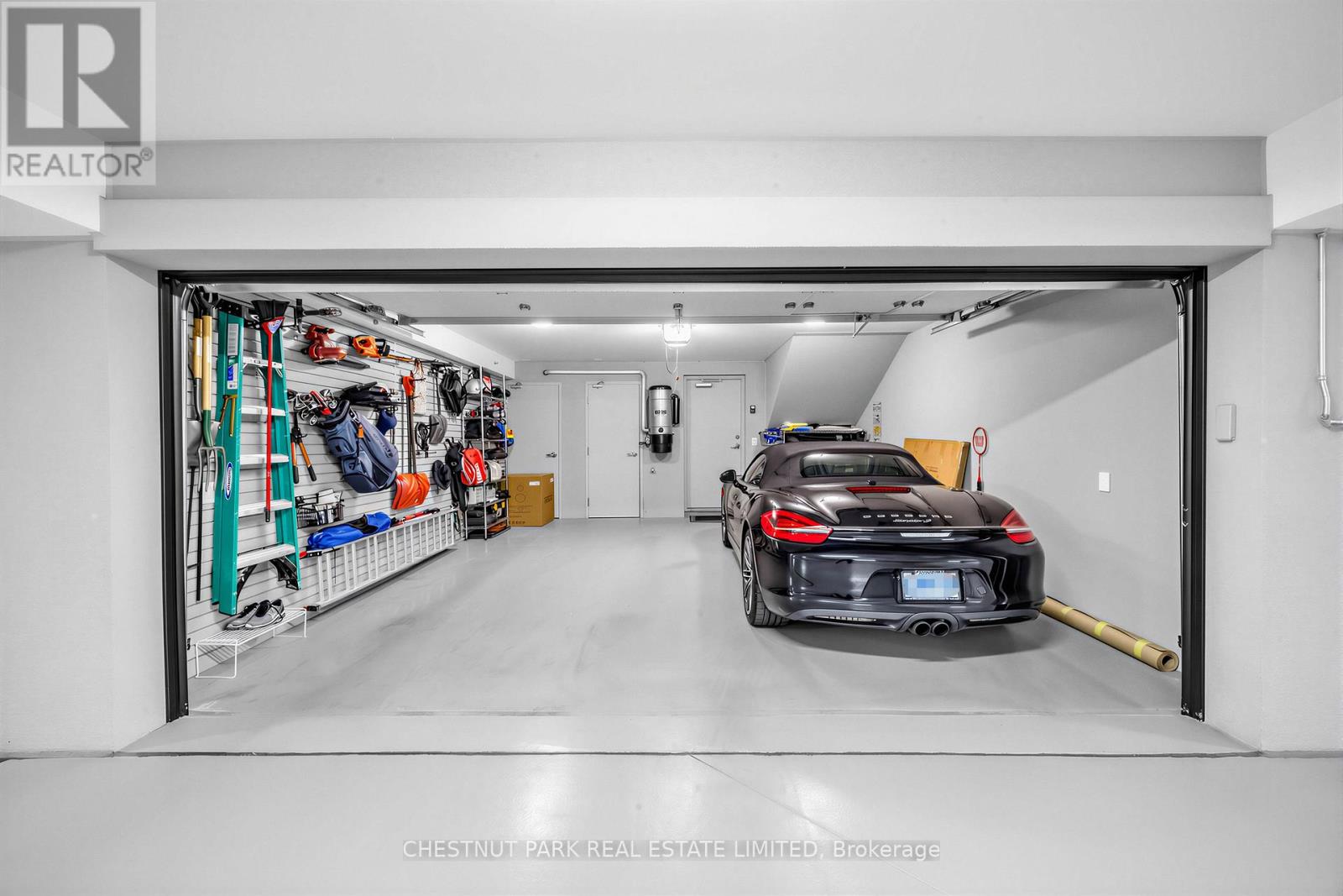 29 Oaklands Avenue, Toronto, Ontario  M4V 0A9 - Photo 32 - C13715072