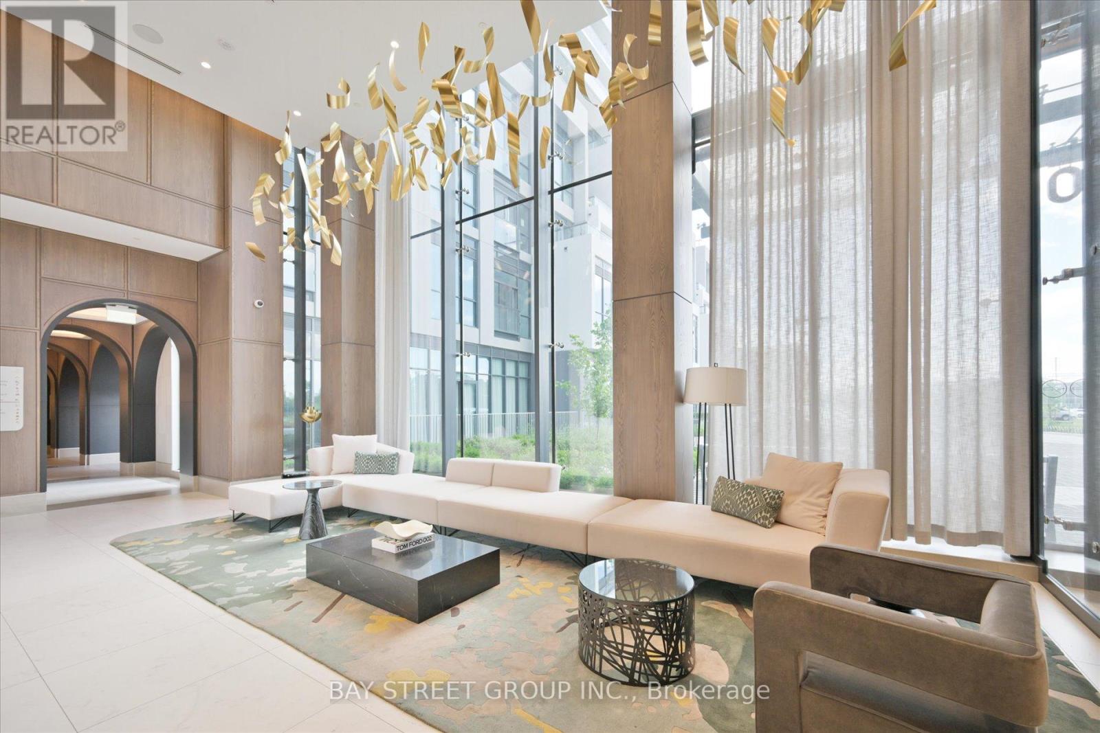 2707 - 30 Inn On The Park Drive, Toronto, Ontario  M3C 0P8 - Photo 4 - C13715114