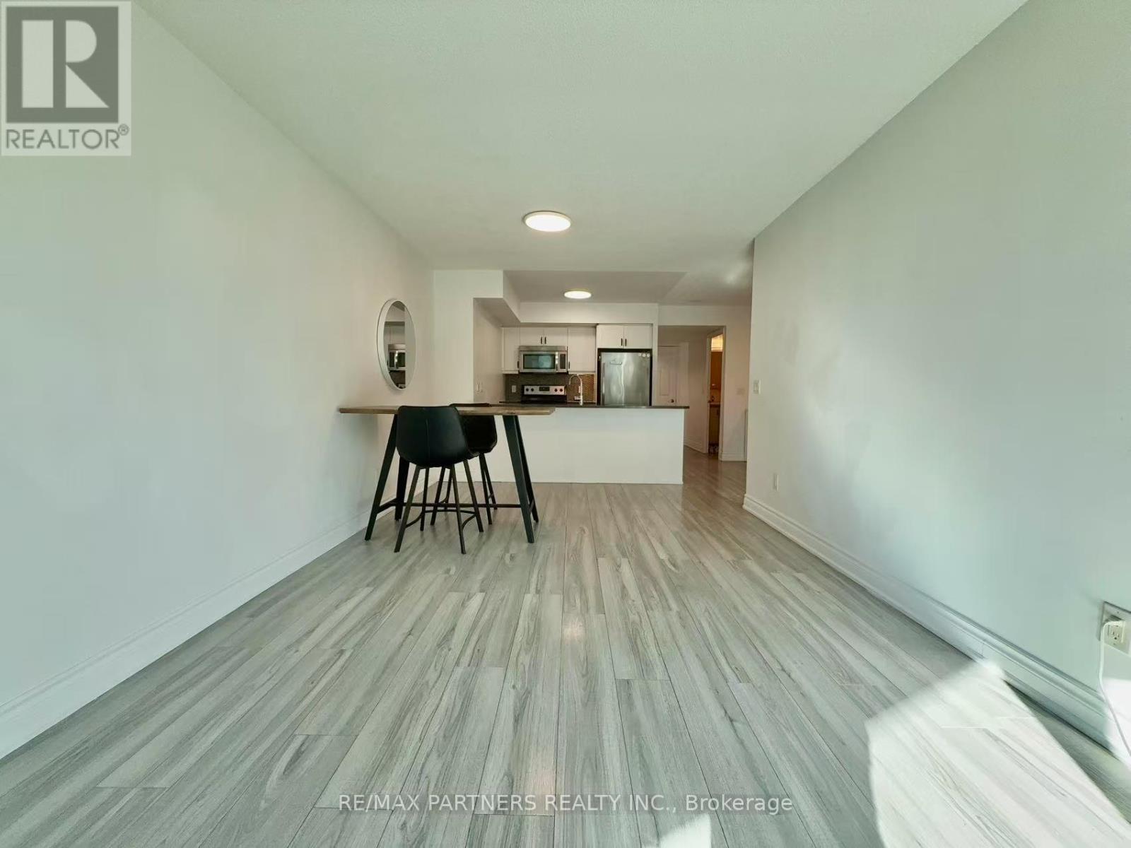 1715 - 19 Grand Trunk Crescent, Toronto, Ontario  M5J 3A3 - Photo 4 - C13715154