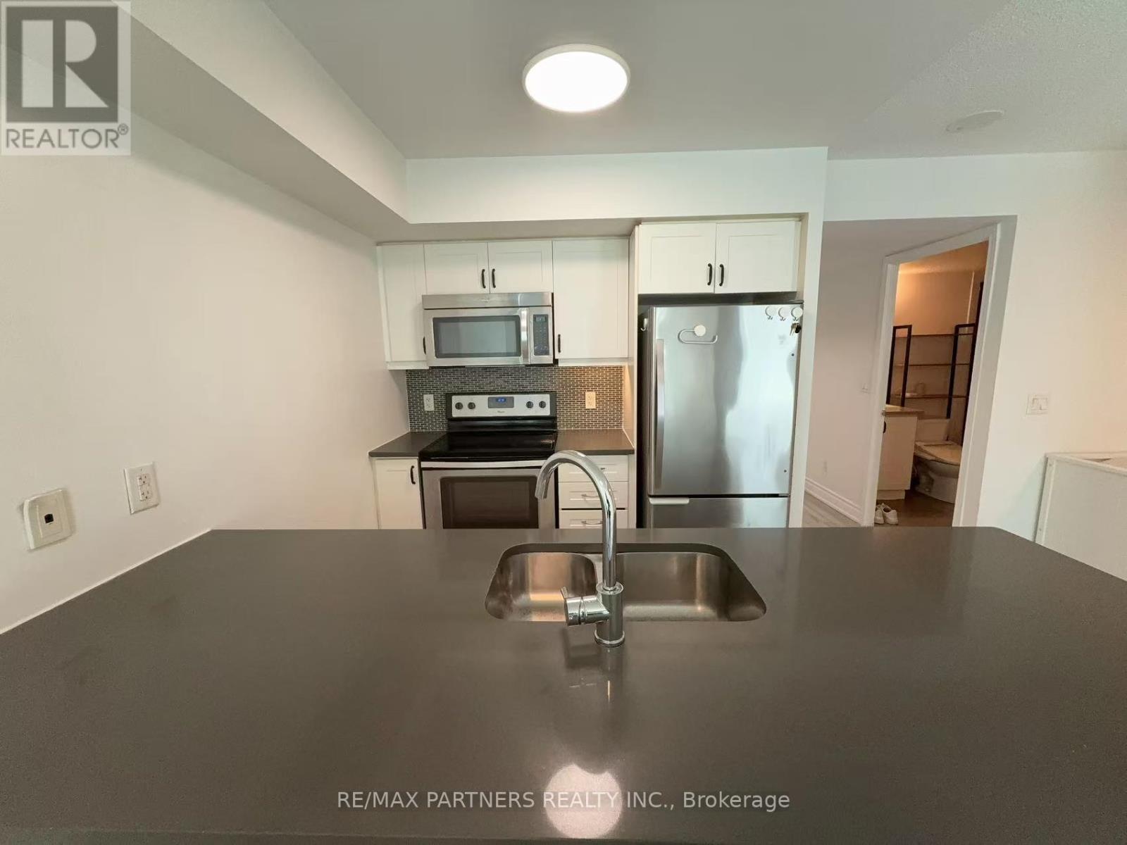 1715 - 19 Grand Trunk Crescent, Toronto, Ontario  M5J 3A3 - Photo 8 - C13715154