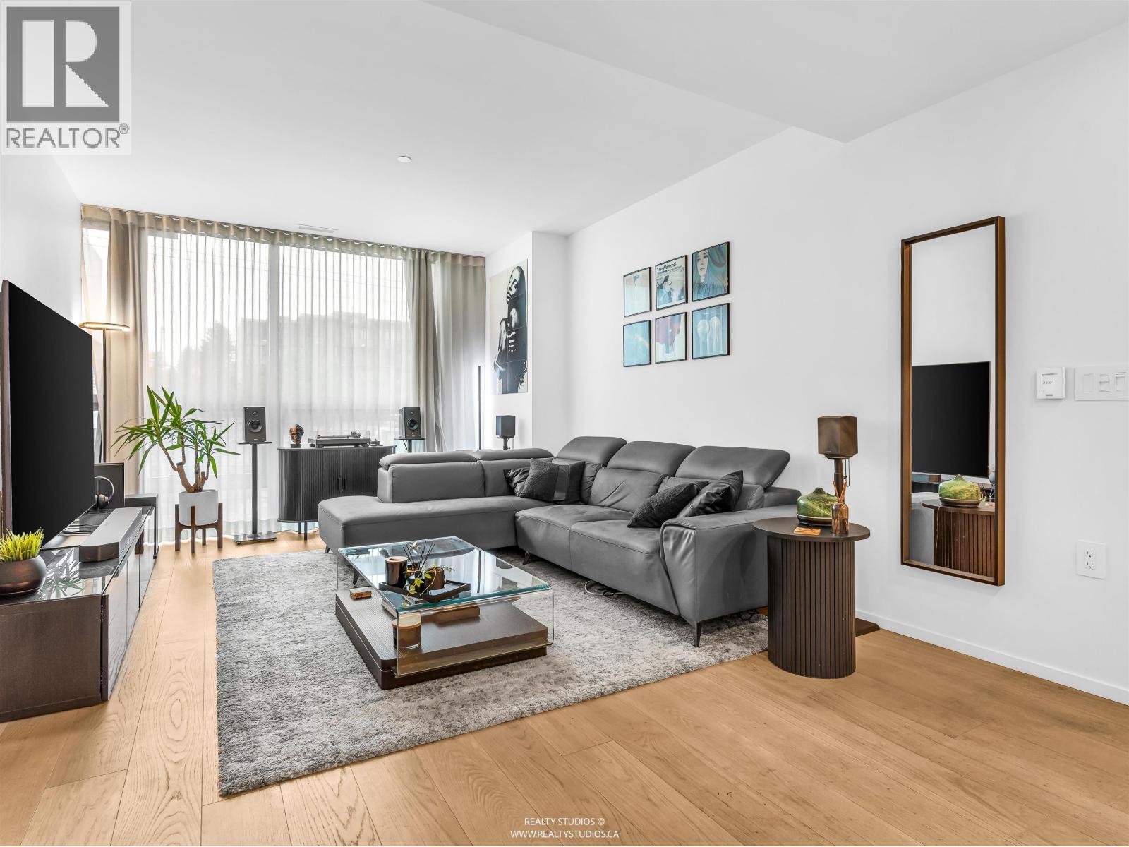303 1568 Alberni Street, Vancouver, British Columbia V6G 0E3 - Photo 14 - R3159032