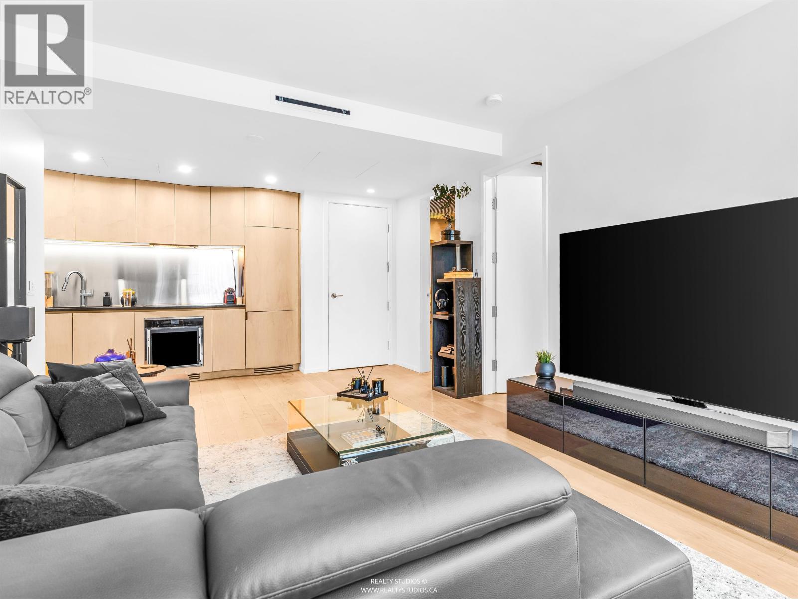 303 1568 Alberni Street, Vancouver, British Columbia V6G 0E3 - Photo 15 - R3159032