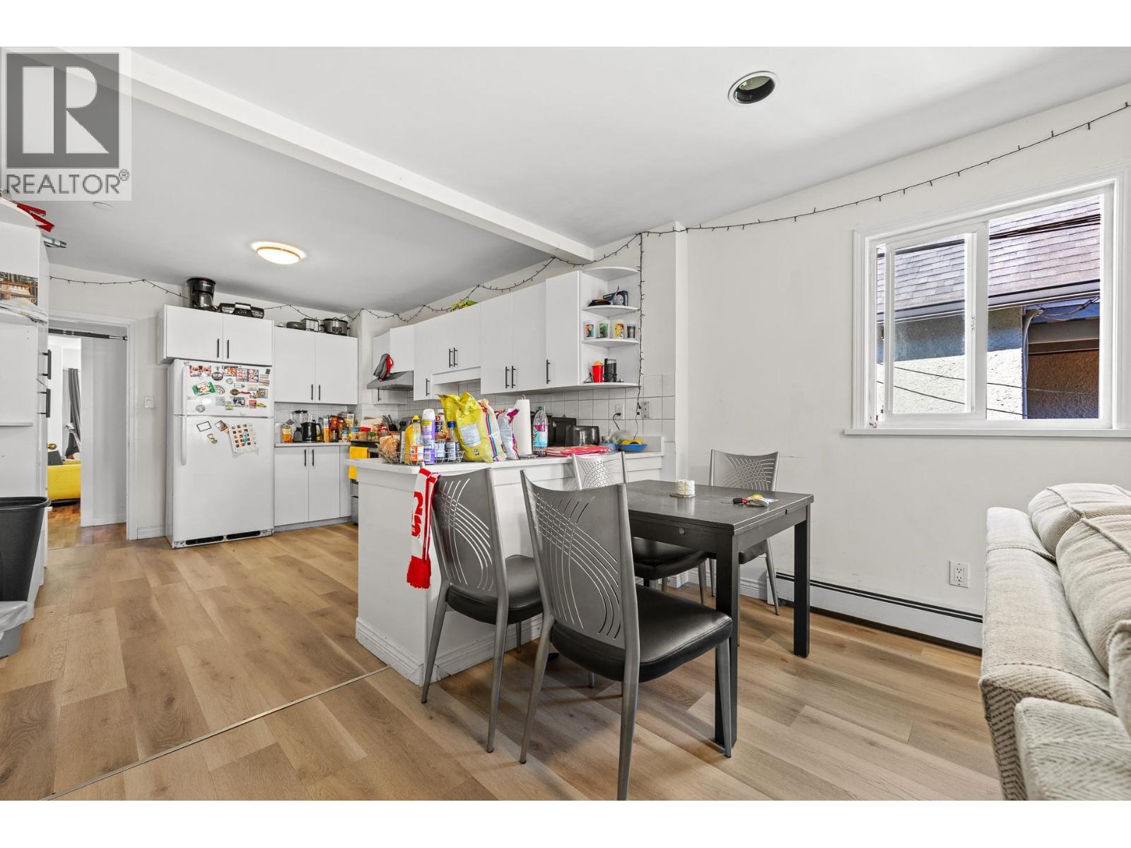 3279 W 11th Avenue, Vancouver, British Columbia  V6K 2M9 - Photo 10 - R3159087