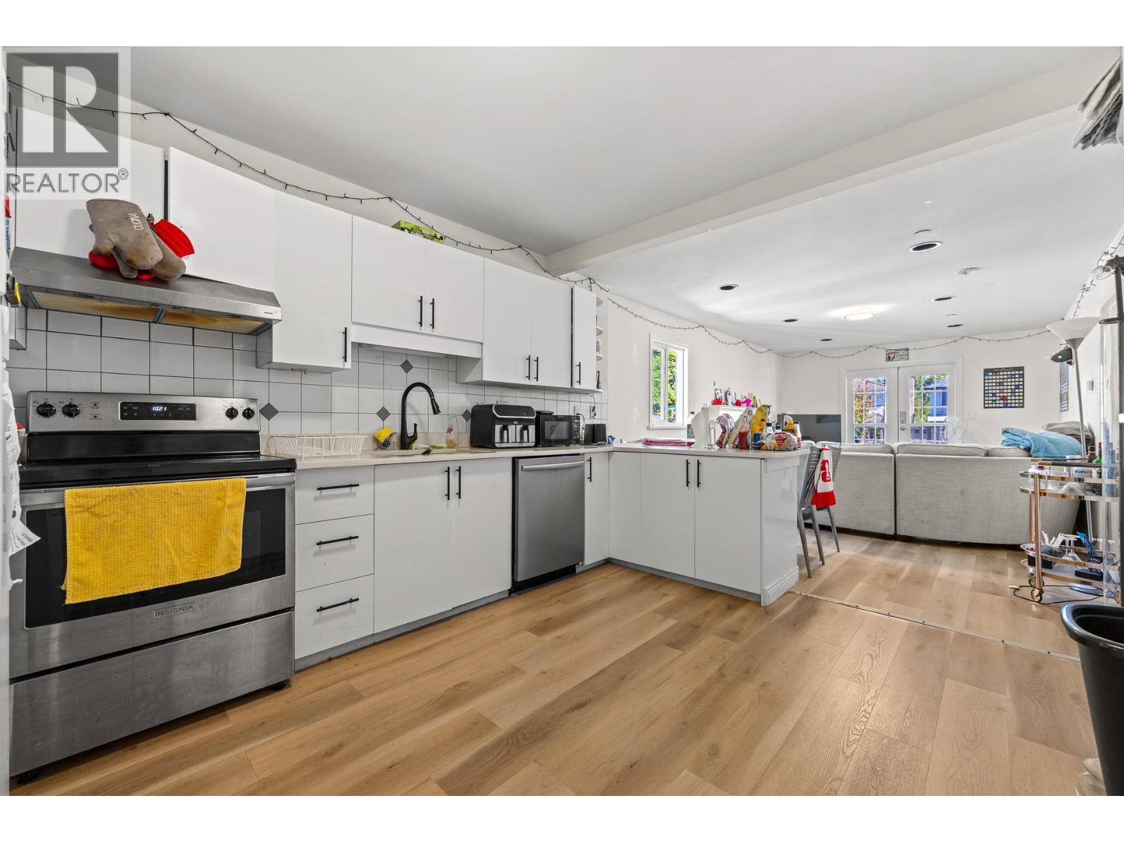 3279 W 11th Avenue, Vancouver, British Columbia  V6K 2M9 - Photo 7 - R3159087